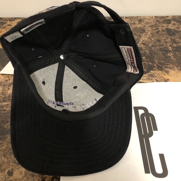 Cincinnati Mighty Ducks Vintage Snapback Hat - Picture 9 of 12